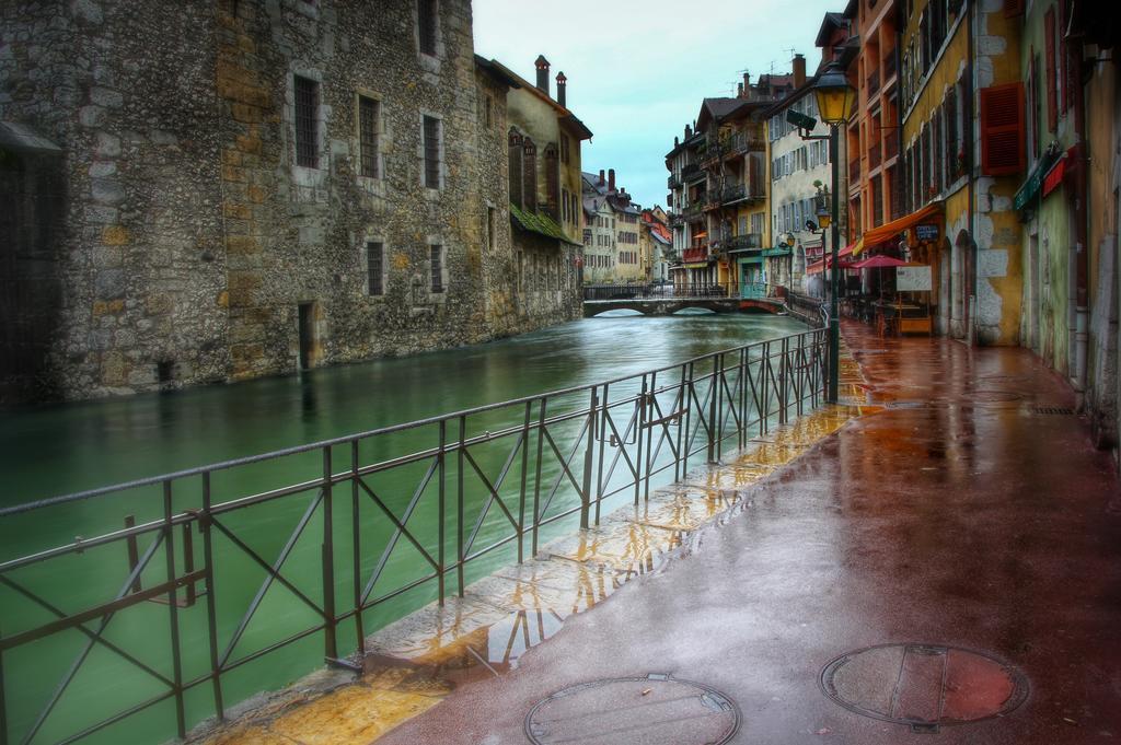 Hotel Des Marquisats Annecy Ngoại thất bức ảnh